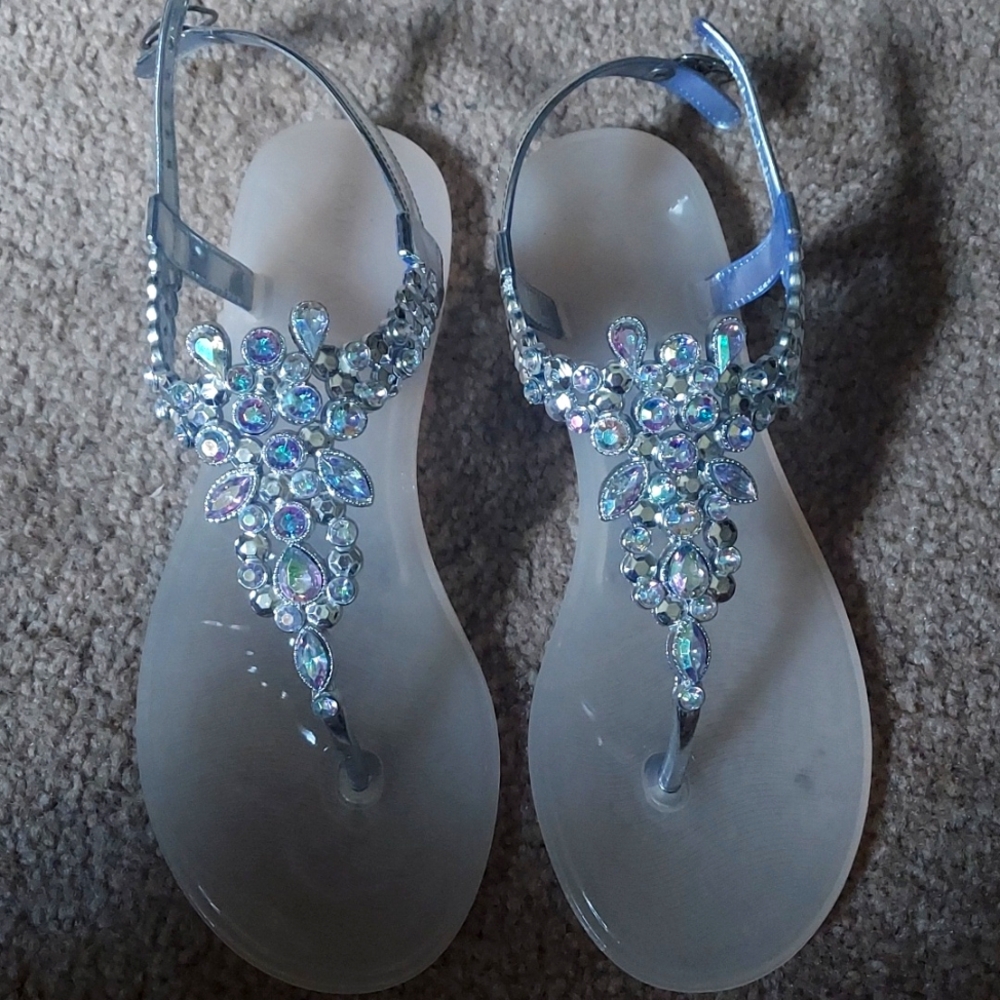 Carvela size 7 gem stones